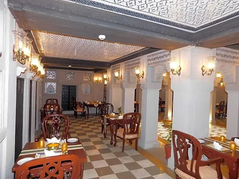 Brijrama Palace, Varanasi - By The Ganges 5*,