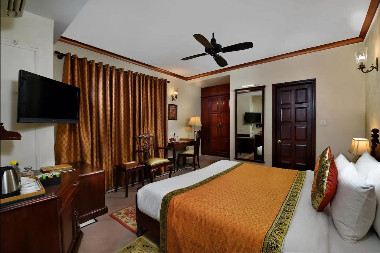 Hotel Brijrama Palace, Varanasi - By The Ganges
